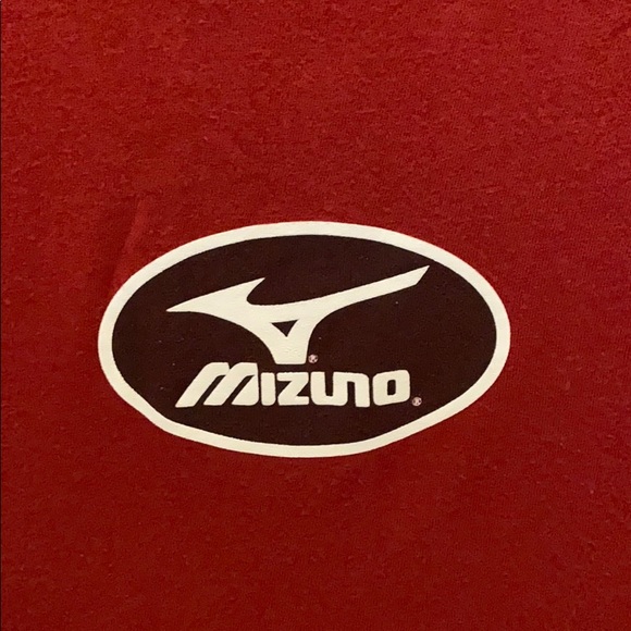 Women’s Mizuno Tshirt - Picture 3 of 3